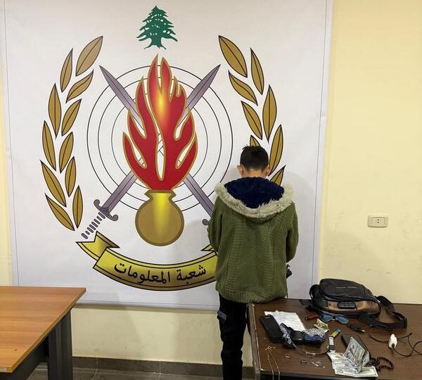 يسرق من داخل المتاجر في طرابلس وعكار، وشعبة المعلومات أوقفته