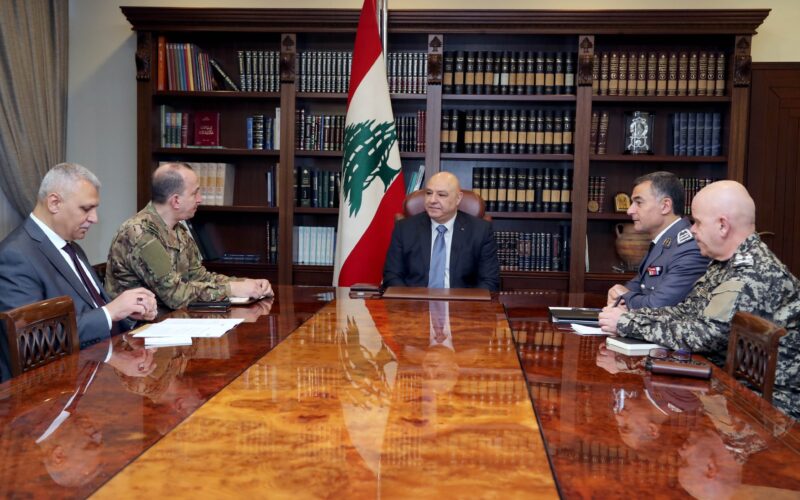 رئيس الجمهورية رأس اجتماعا امنيا في قصر بعبدا حضره القادة الأمنيون الأربعة