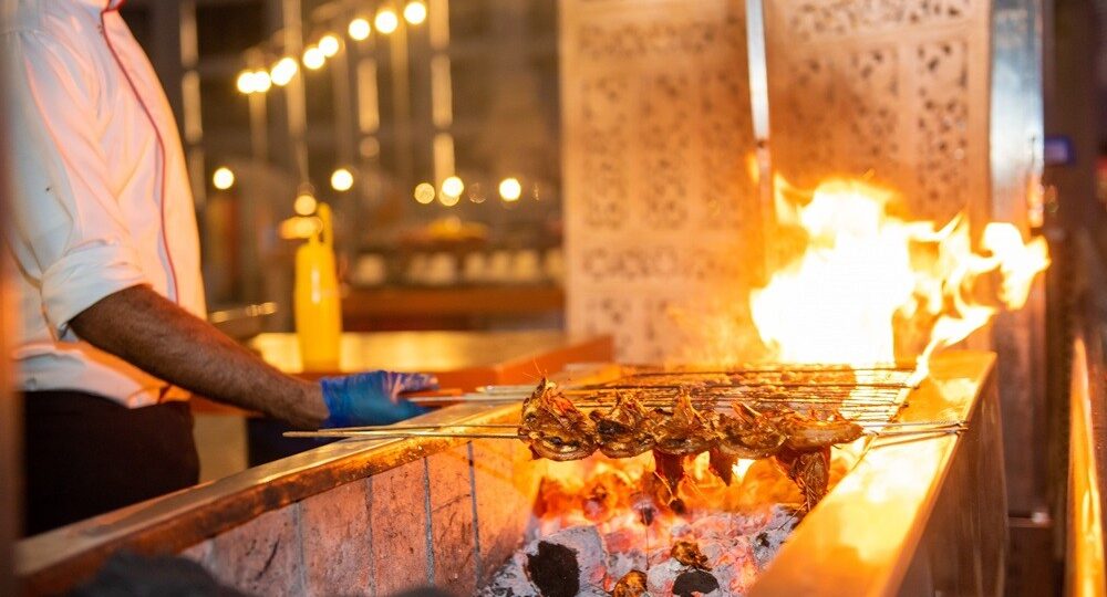 فندق جراند ميلينيوم مسقط يحتفل بعيد الفطر السعيد في تجربة عمانية فاخرة حيث الاسترخاء والضيافة الأصيلة
