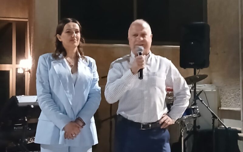 احتفال لائحة كوبا لأهلها أقام رئيس لائحة كوبا لأهلها جوزيف دعبول حفلا لمناسبة فوز اللائحة بانتخابات البلدية والاختيارية في بلدة كوبا البترون احتفال لائحة كوبا لأهلها أقام رئيس لائحة كوبا لأهلها جوزيف دعبول حفلا لمناسبة فوز اللائحة بانتخابات البلدية والاختيارية في بلدة كوبا البترون
