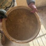 “الريجي” اكتشفت عمليات توضيب للحشيشة في مستودع داهمته بحثاً عن مصنوعات تبغية مهرّبة
