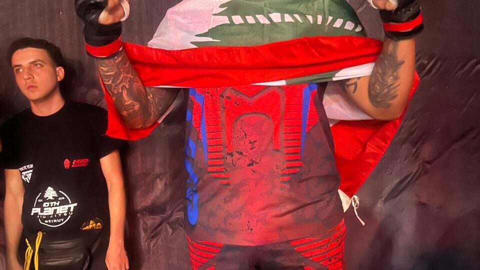 البطل اللبناني عامر عبدالنبي يتوج بالميدالية الذهبية في مصر ويتأهل لبطولة روسيا العالمية