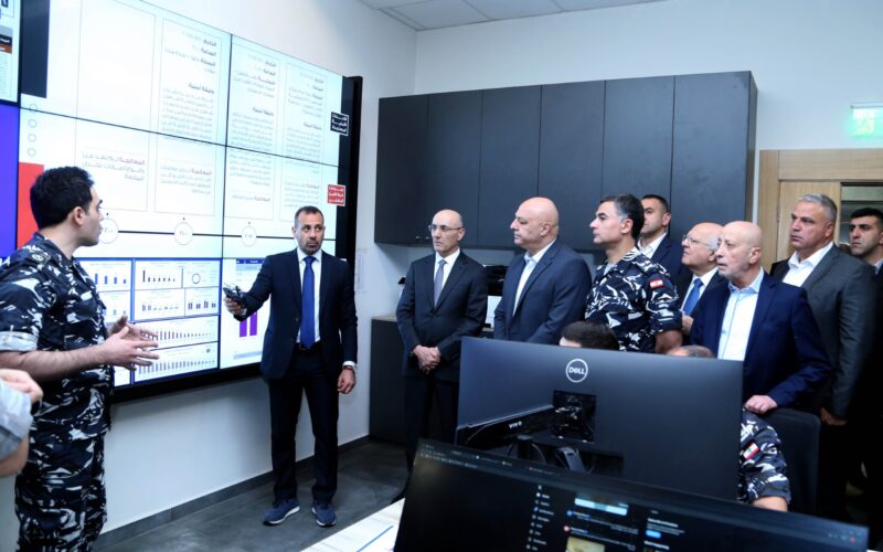رئيس الجمهورية تفقد غرفة العمليات في قوى الأمن الداخلي في بيروت  لمتابعة المرحلة الثانية من الانتخابات البلدية والإختيارية في محافظتي الشمال وعكار