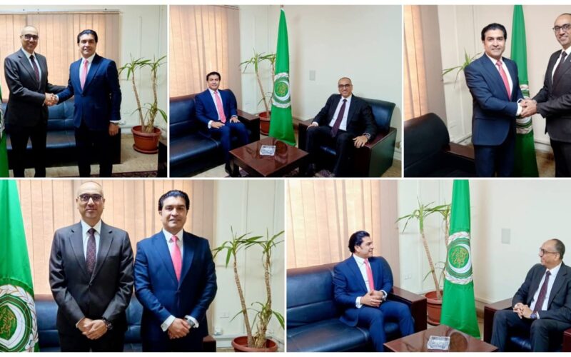 سمير يلتقي الوزير المفوض فيصل غسال بالجامعة العربية