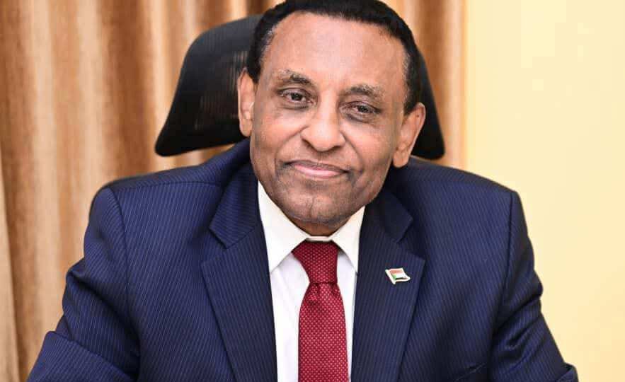 د. كامل ادريس يطمئن على البعثة الدبلوماسية والجالية السودانية بإيران