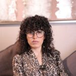 من قلب الموضة إلى باب منزلك..سانتا داوود تُحدث ثورة في عالم التجميل!