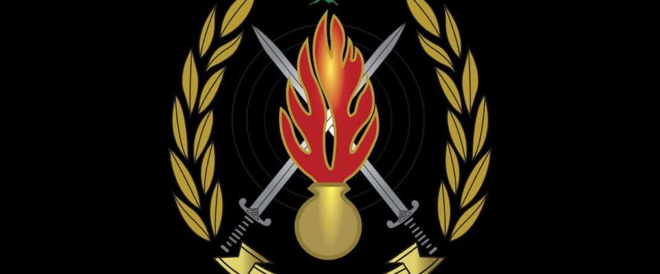 نفّذوا عمليّة سلب بقوّة السّلاح، وسرقوا خزنة من داخل منزل، وشعبة المعلومات أوقفت 3 منهم