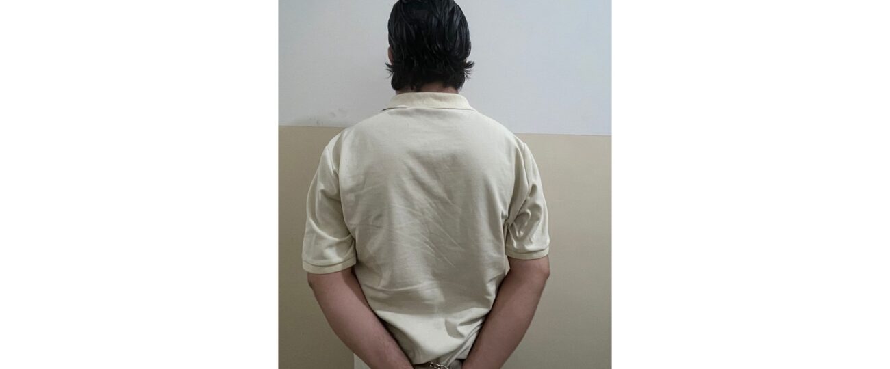 يزوّر مستندات رسمية لإحدى السفارات الأجنبية وتوقيع السفير، ومفرزة الاستقصاء المركزية تلقي القبض عليه