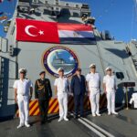 السفينة الحربية التركية بويوكادا تزور ميناء الإسكندرية البحري.