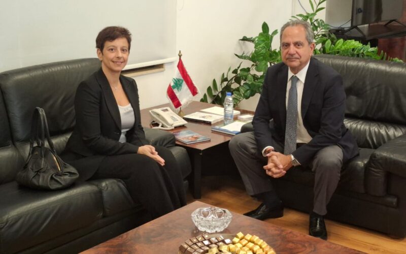 الصدي يلتقي السفيرة القبرصية