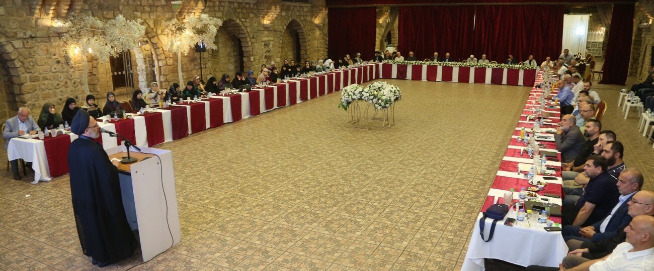 العلامة فضل الله في لقاء مديري المبرات: العمل الجماعي والنقد البنّاء أساس النهوض