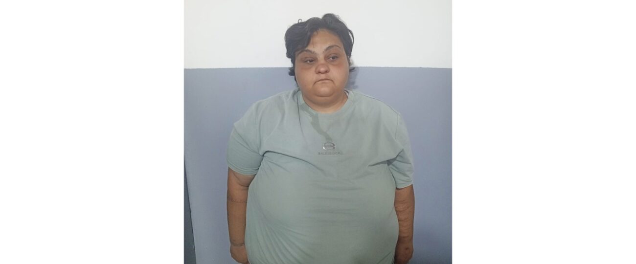 تقوم بعمليات سلب مستخدمةً سيارة أجرة، فأوقفتها شعبة المعلومات. هل من وقع ضحيتها؟