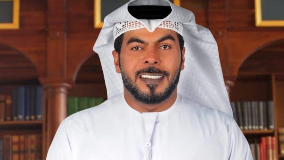 خالد السلامي يشكر فريق عجمان التطوعي على دعوتهم لحضور المعرض التشكيلي الأول “عهد الاتحاد”