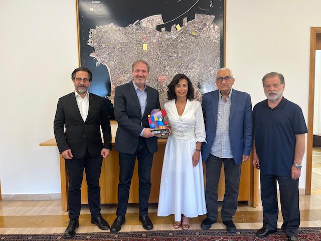 زيدان تلقى تهنئة الخليل برئاسة بلدية بيروت