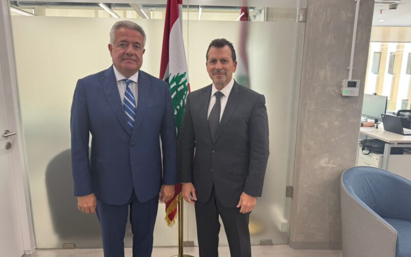 شحادة يستقبل نقيب المحامين لتعزيز التعاون في المجال الرقمي