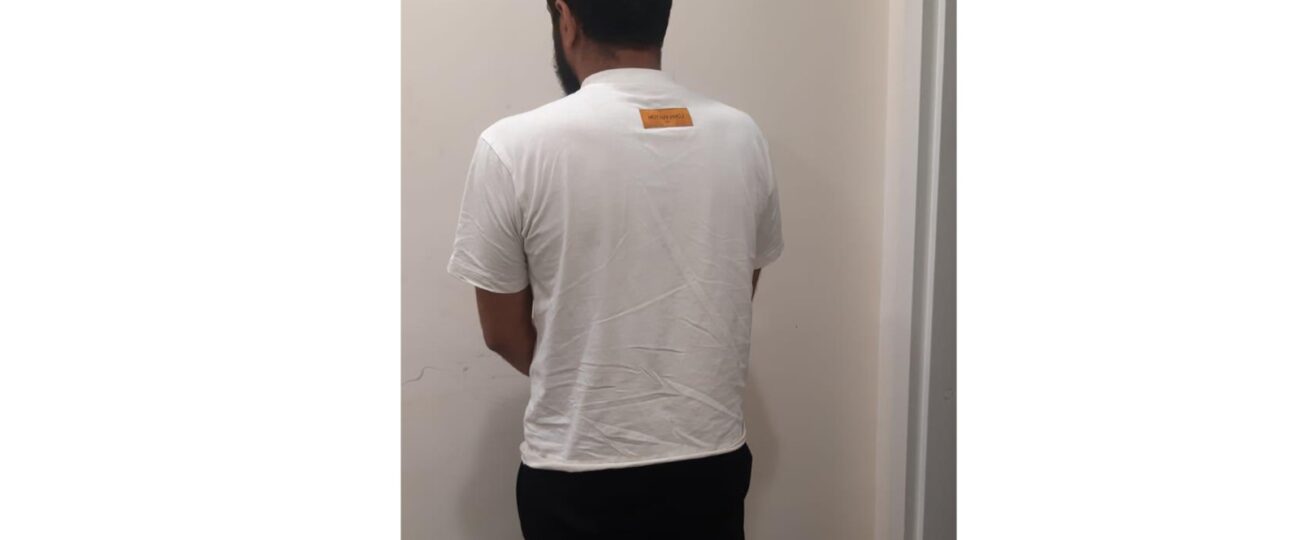 شقيق احد السجناء في اميون يهدد آمر السجن ومفرزة استقصاء الشمال توقفه في طرابلس