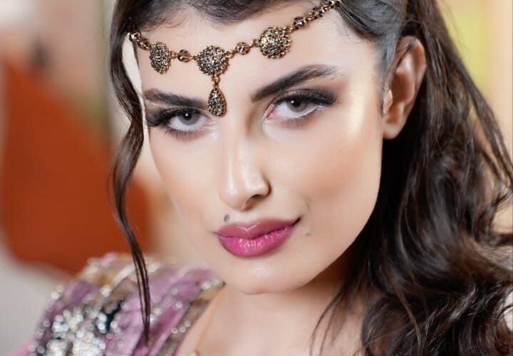 عارضة الازياء و البلوجر  السورية نسيبة أحمد … طموحي لاحدود له  أبدا..