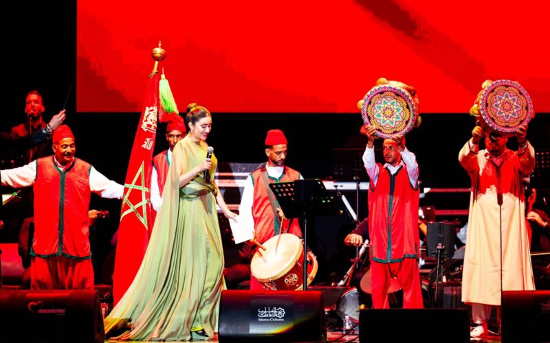 من مقدمة إلى نجمة.. فريال زياري تسرق الأنظار بمهرجان موازين