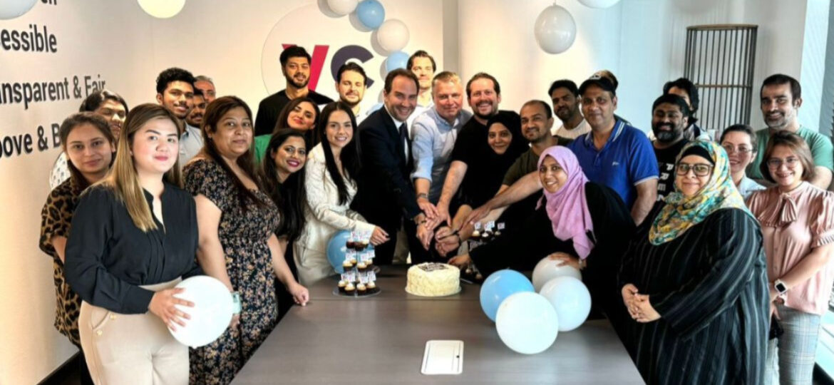 كومن للتأمين تستحوذ على YallaCompare وتوسّع عملياتها إلى دولة الإمارات العربية المتحدة