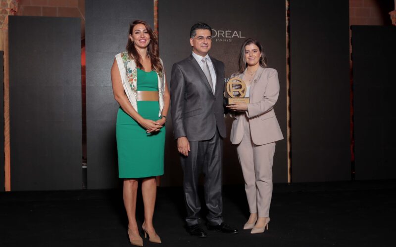 لوريال باريس تُكرّم خمس سيدات لبنانيات متميزات خلال حفل “Women of Worth” لعام 2025 وتُسلّط الضوء على إنجازاتهنَ الاستثنائية.