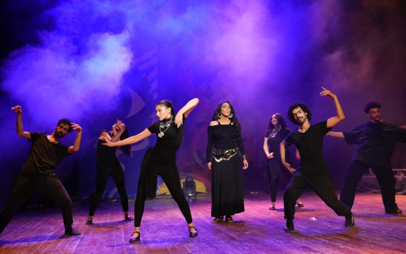 نغم صالح تحتفل بإطلاق ألبومها الجديد بعرض مسرحي ميوزيكال