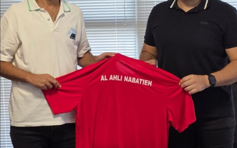 حسن حسون يقود الأهلي النبطية