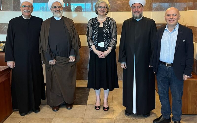 الملتقى اللبناني لصون الأسرة والقِيَم يزور وزيرة التربية الدكتورة ريما كرامي