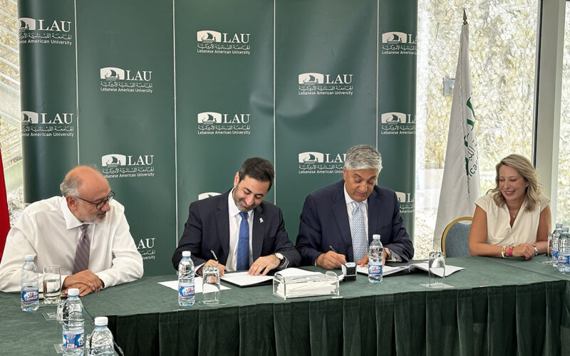 مذكرة تعاون بين LAU ومعهد واشنطن WPII